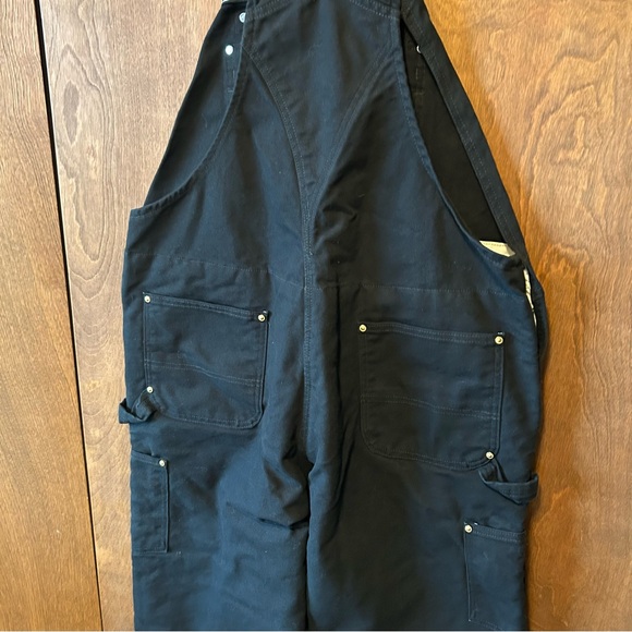 Carhartt Men’s Black Duck Insulated Overalls - Picture 6 of 11
